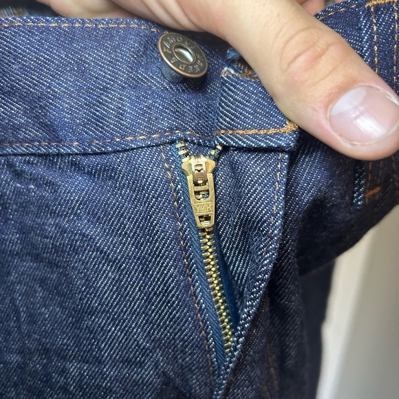 Naked & Famous 11oz Indigo Selvedge Denim baggy jeans - Picture 13 of 15